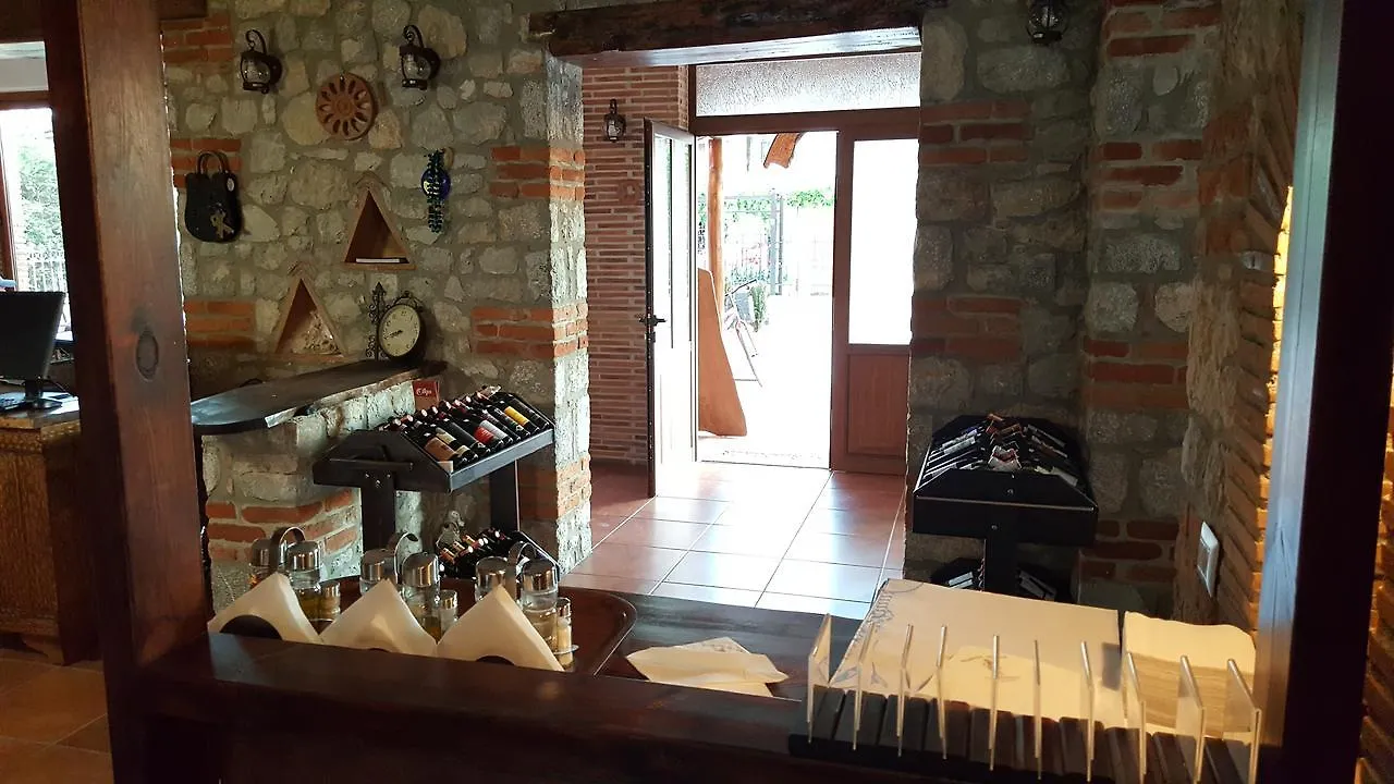 Hotel Bujtina Ollga Tushemisht